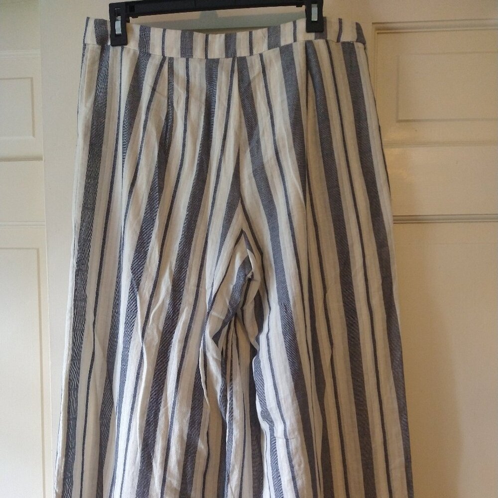 5 Twelve brand palazzo/wide leg pants Size M - Picture 3 of 5
